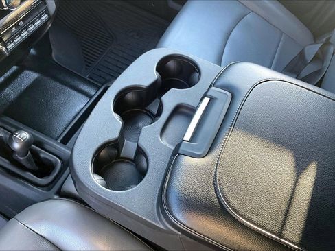 Used 2024 RAM 3500 Tradesman w/ Chrome Appearance Group image 13