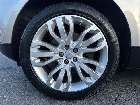 Used 2016 Land Rover Range Rover Sport HSE image 24