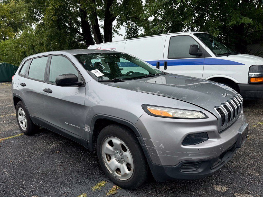 Used 2014 Jeep Cherokee Sport FWD image 1