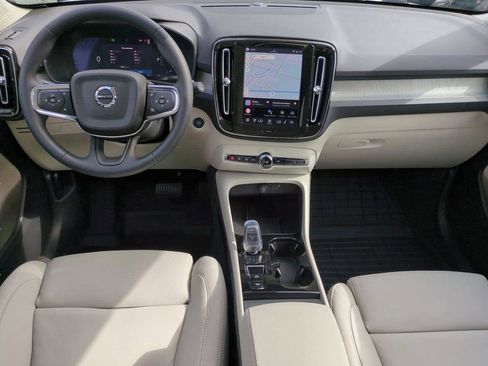 New 2026 Volvo XC40 B5 Plus w/ Protection Package Premier AWD/4WD image 11