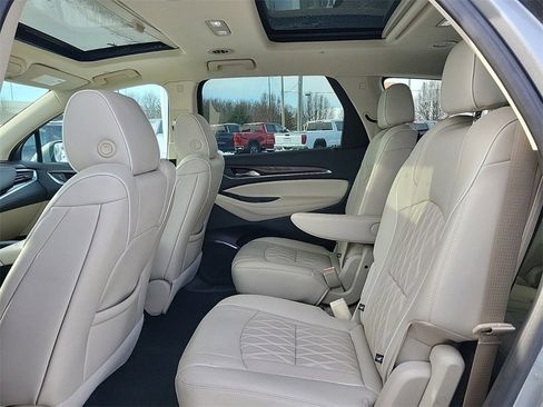 Used 2024 Buick Enclave Avenir w/ Avenir Technology Package image 12
