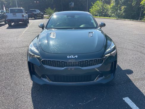 Used 2022 Kia Stinger GT-Line w/ Sun & Sound Package RWD image 2