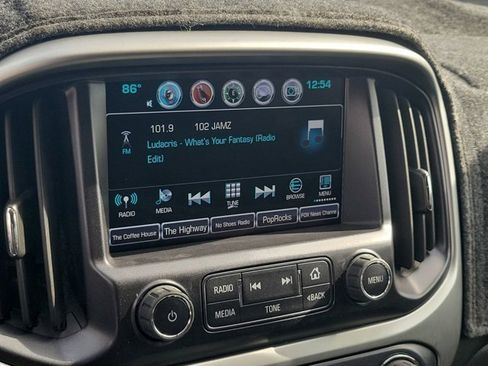 Used 2018 Chevrolet Colorado ZR2 image 24