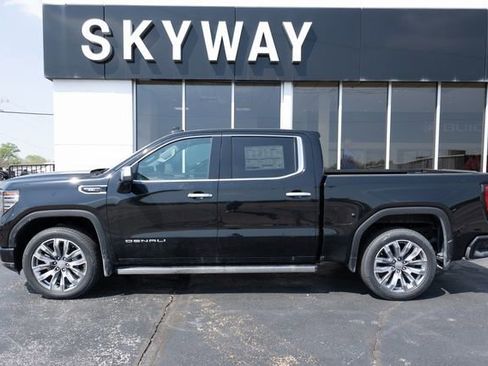 New 2026 GMC Sierra 1500 Denali image 2