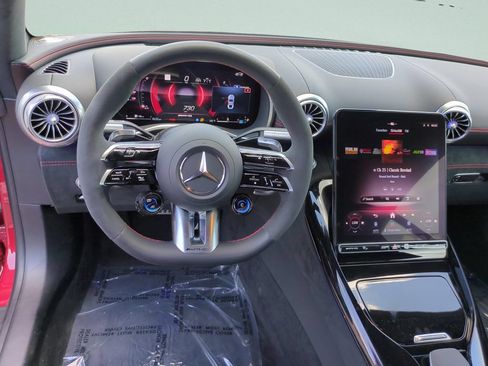 Used 2024 Mercedes-Benz AMG GT 55 image 10