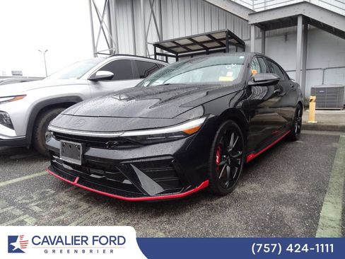 Used 2024 Hyundai Elantra N FWD image 2