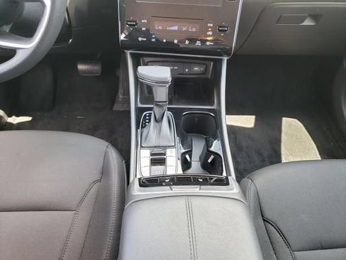 Used 2024 Hyundai Tucson SEL FWD image 18
