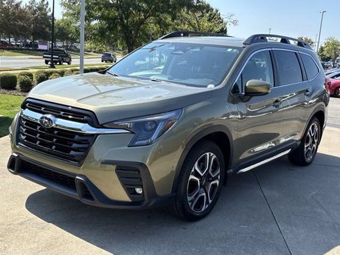 Used 2024 Subaru Ascent Limited w/ Technology Package AWD/4WD image 12