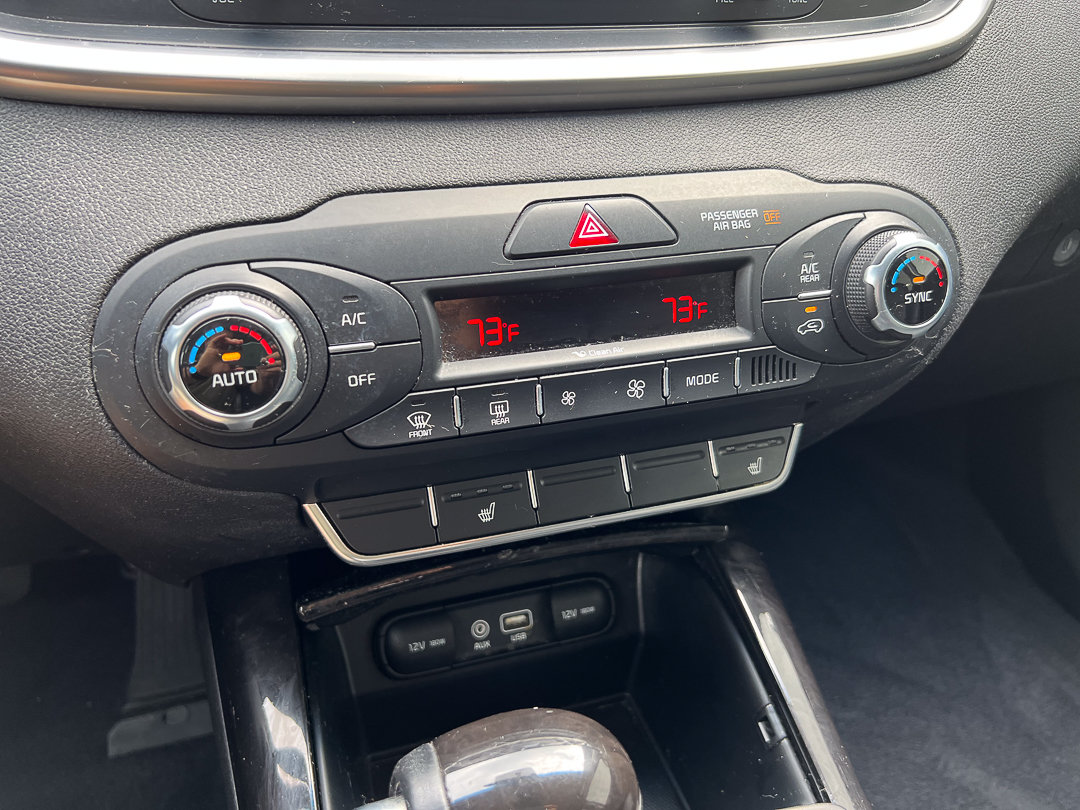 Used 2016 Kia Sorento EX FWD image 24