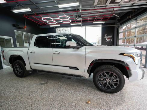 Used 2023 Toyota Tundra Platinum image 5