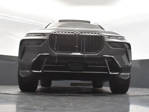 Used 2026 BMW X7 xDrive40i w/ Executive Package AWD/4WD image 48