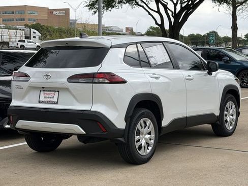 New 2026 Toyota Corolla Cross L image 4