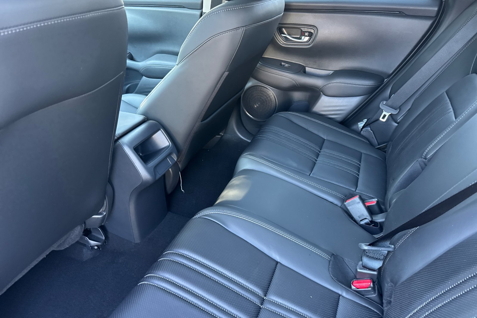 New 2027 Honda HR-V EX-L image 9