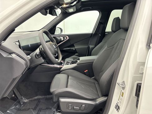 New 2026 BMW X3 xDrive30i AWD/4WD image 25