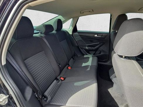 Used 2025 Volkswagen Jetta S FWD image 18