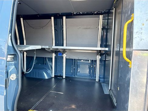 Used 2019 Mercedes-Benz Sprinter 144 image 10