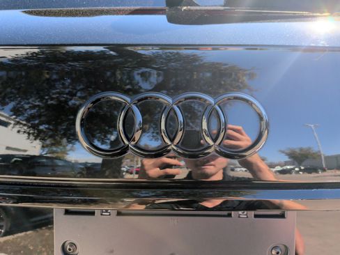 Used 2022 Audi Q5 2.0T Premium Plus w/ Premium Plus Package image 40