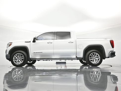 Used 2019 GMC Sierra 1500 SLT w/ SLT Premium Plus Package AWD/4WD image 47