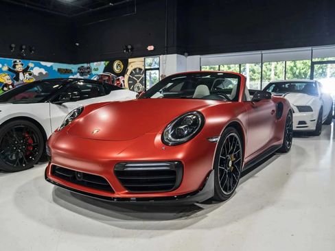 Used 2017 Porsche 911 Turbo S AWD/4WD image 4