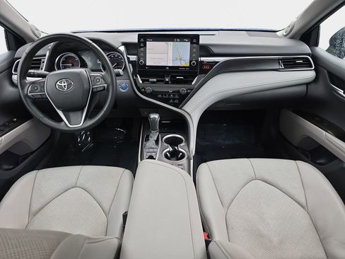 Used 2023 Toyota Camry XLE w/ Navigation Package image 10
