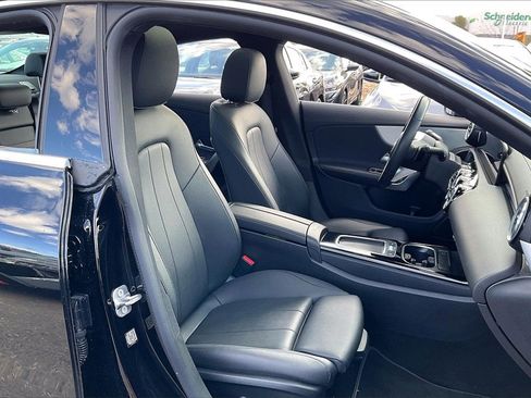 Used 2025 Mercedes-Benz CLA 250 image 7