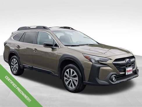 Certified 2025 Subaru Outback Premium AWD/4WD image 1