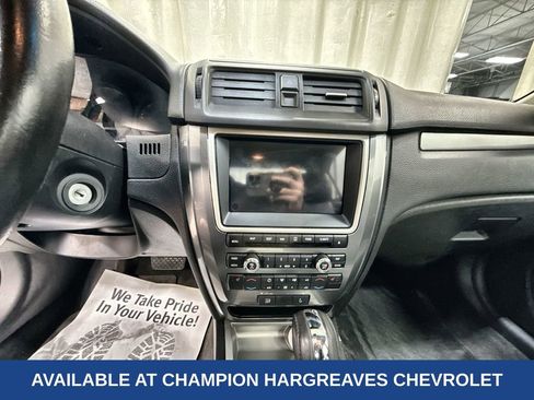 Used 2012 Ford Fusion SEL image 15