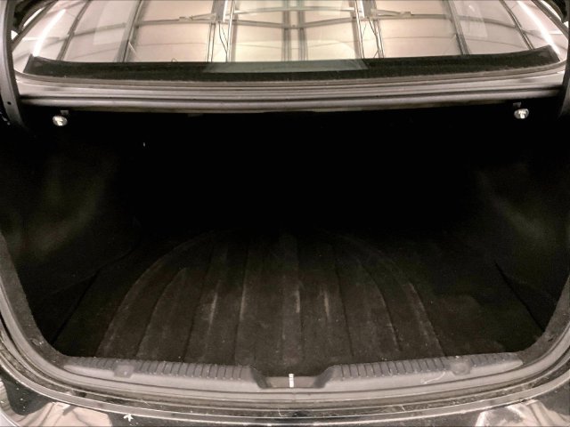 Used 2016 Hyundai Elantra SE FWD image 33