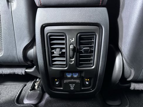 Used 2024 Dodge Durango R/T AWD/4WD image 26