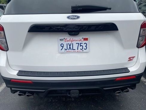 Used 2023 Ford Explorer ST w/ Equipment Group 401A image 8