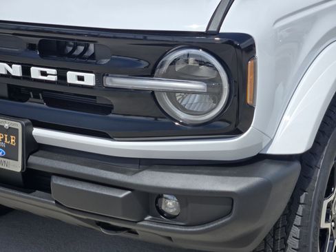 New 2026 Ford Bronco Outer Banks AWD/4WD image 10
