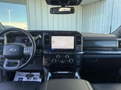Used 2024 Ford F250 Lariat image 19