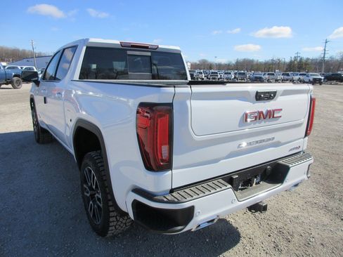 New 2026 GMC Sierra 1500 AT4 w/ AT4 Premium Package image 9