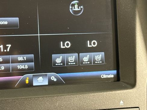 Used 2015 Lincoln Navigator 4WD image 62