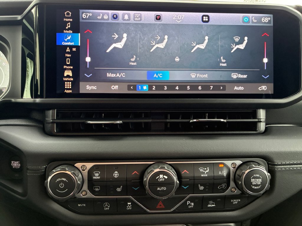 New 2027 Jeep Wrangler Unlimited Sahara AWD/4WD image 4