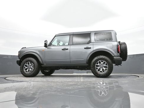 New 2025 Ford Bronco Badlands image 45