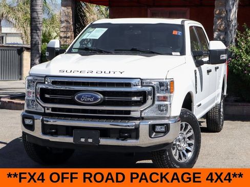 Used 2021 Ford F250 Lariat w/ Lariat Value Package AWD/4WD image 4