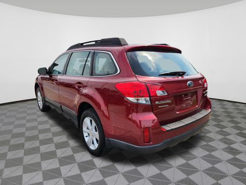 Used 2014 Subaru Outback 2.5i AWD/4WD image 3