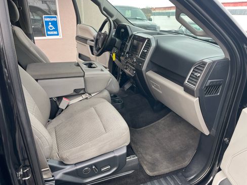 Used 2015 Ford F150 XLT w/ Equipment Group 302A Luxury image 27