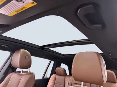 Certified 2024 Mercedes-Benz GLS 450 4MATIC image 30