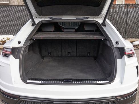 Used 2022 Lamborghini Urus image 60