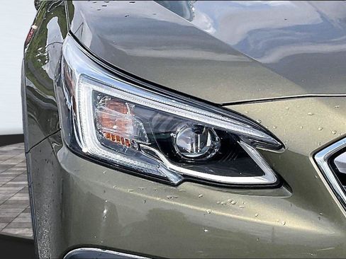 Used 2020 Subaru Outback Touring XT AWD/4WD image 29