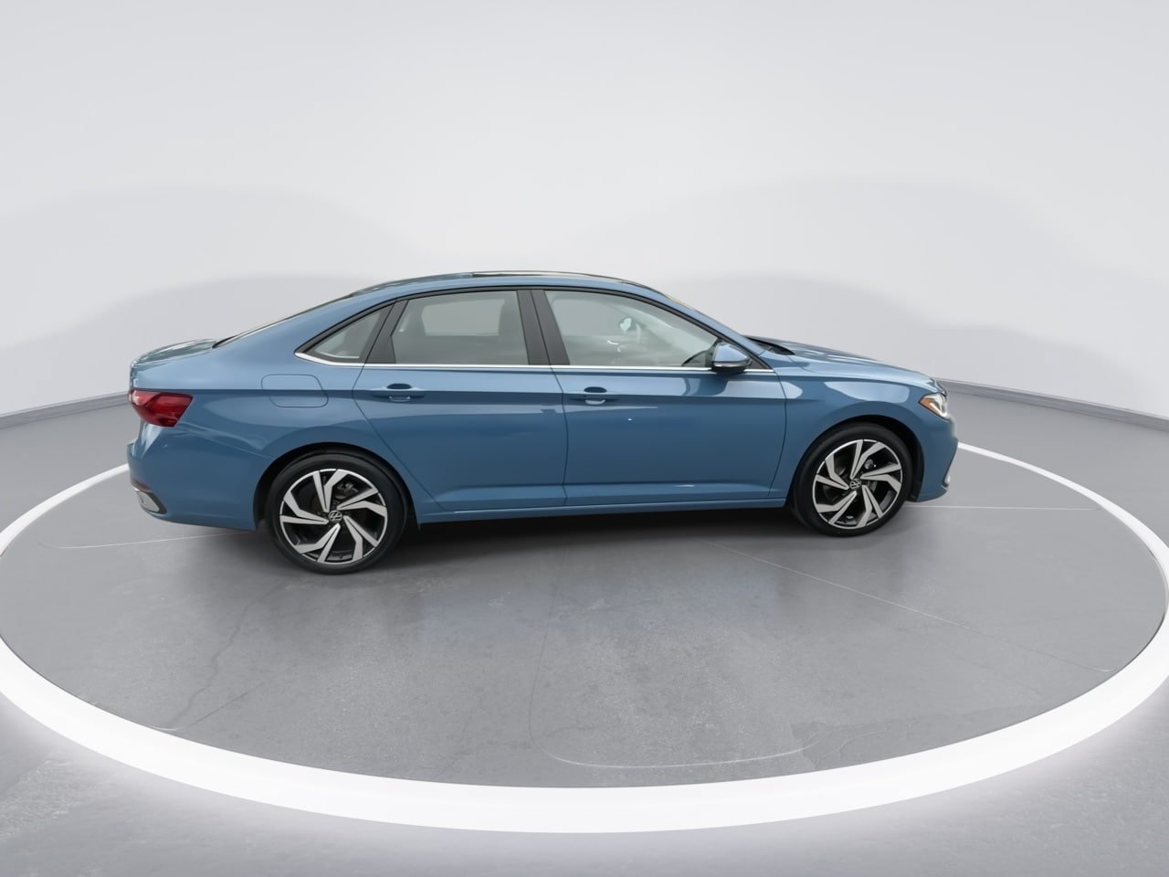 Used 2025 Volkswagen Jetta SEL FWD image 22