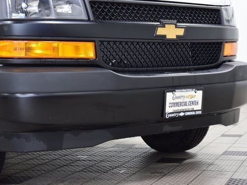 New 2025 Chevrolet Express 3500 w/ Power Convenience Package image 7