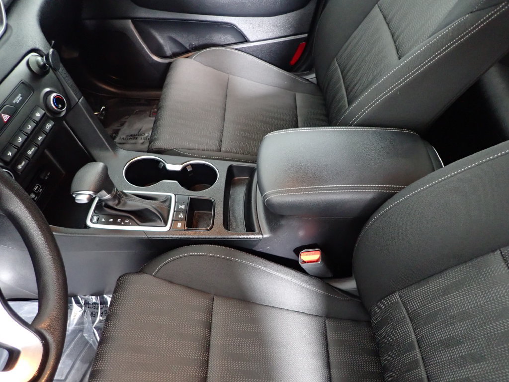Used 2019 Kia Sportage LX AWD/4WD image 27
