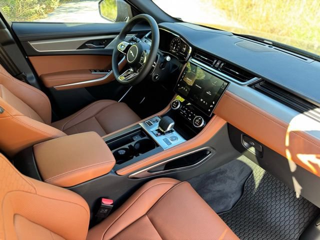 New 2026 Jaguar F-PACE R-Dynamic S AWD/4WD image 21
