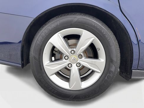 Used 2019 Honda Odyssey EX image 47