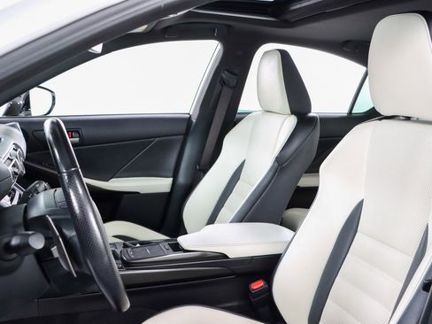 Used 2022 Lexus IS 350 F Sport RWD image 24