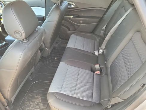 New 2026 Chevrolet Trax LT image 9