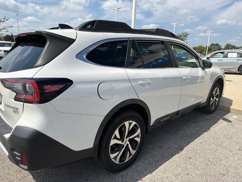Used 2021 Subaru Outback Limited XT AWD/4WD image 5